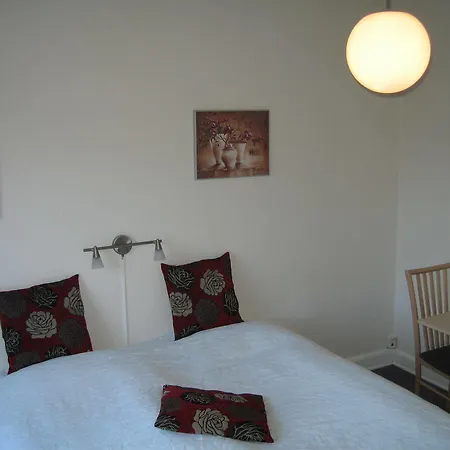 City Aparthotel