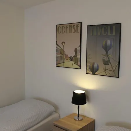 City Aparthotel