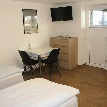 Aparthotel City 2*
