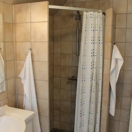 City Aparthotel 2*
